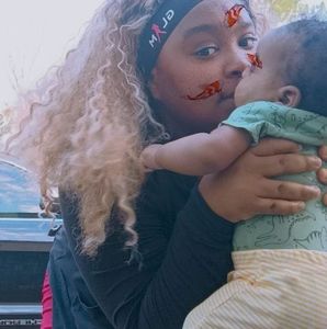 Meet your Posher, Pretty